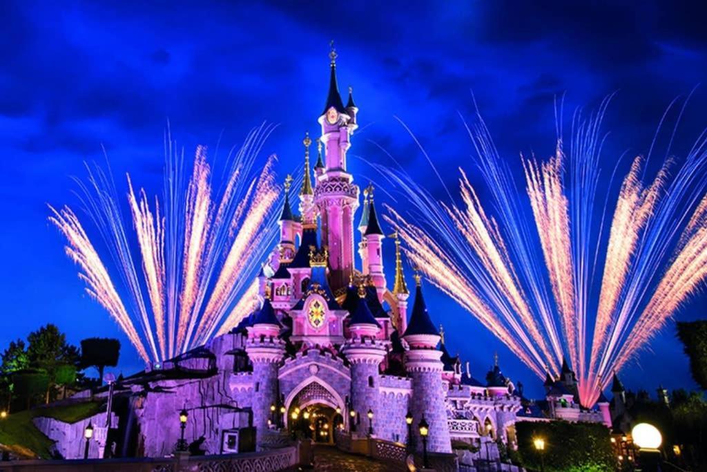 Luxury Brand New Art Deco Disneyland シャリフェール エクステリア 写真